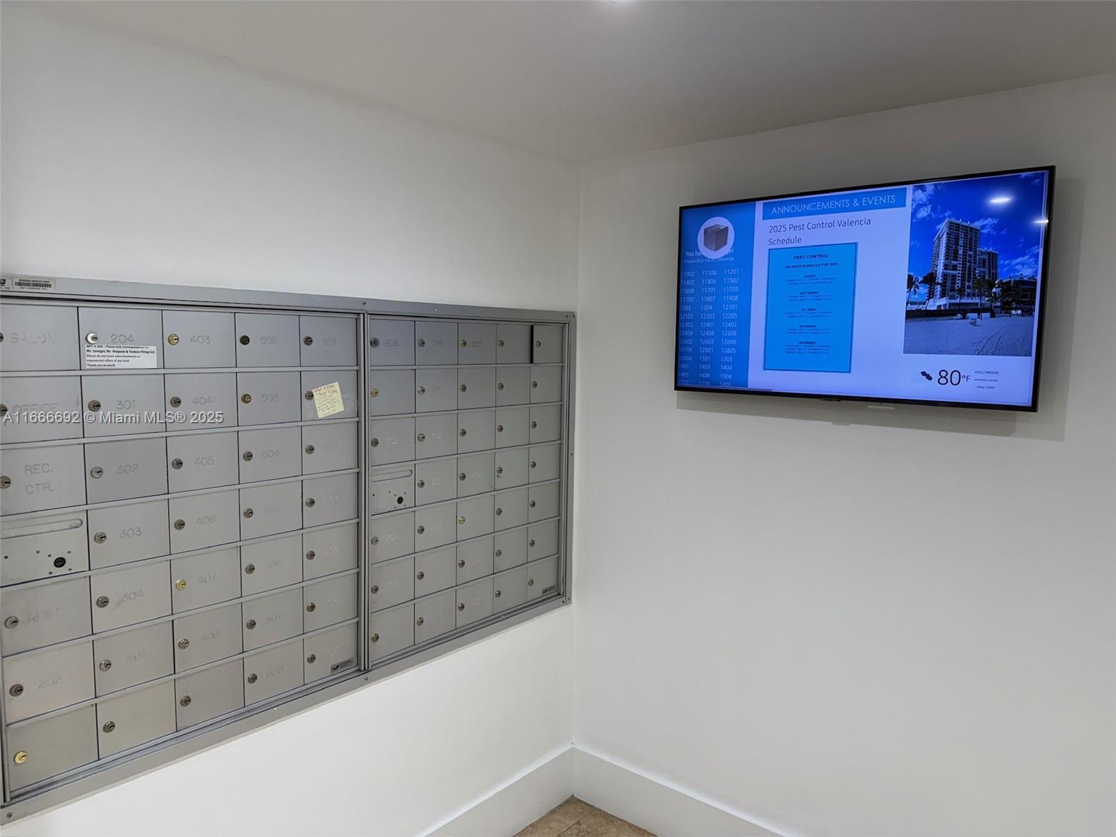 QUADOMAIN TOWER I AND IV - Residential