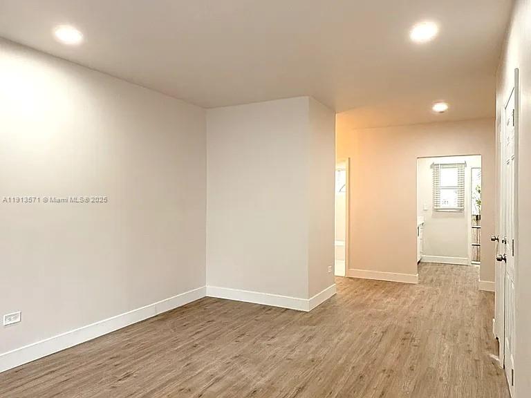 LINCOLN SUB - Residential Lease