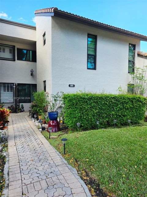 Photo of 9711 N New River Canal Rd #212, Plantation, FL 33324 (MLS # A11986781)