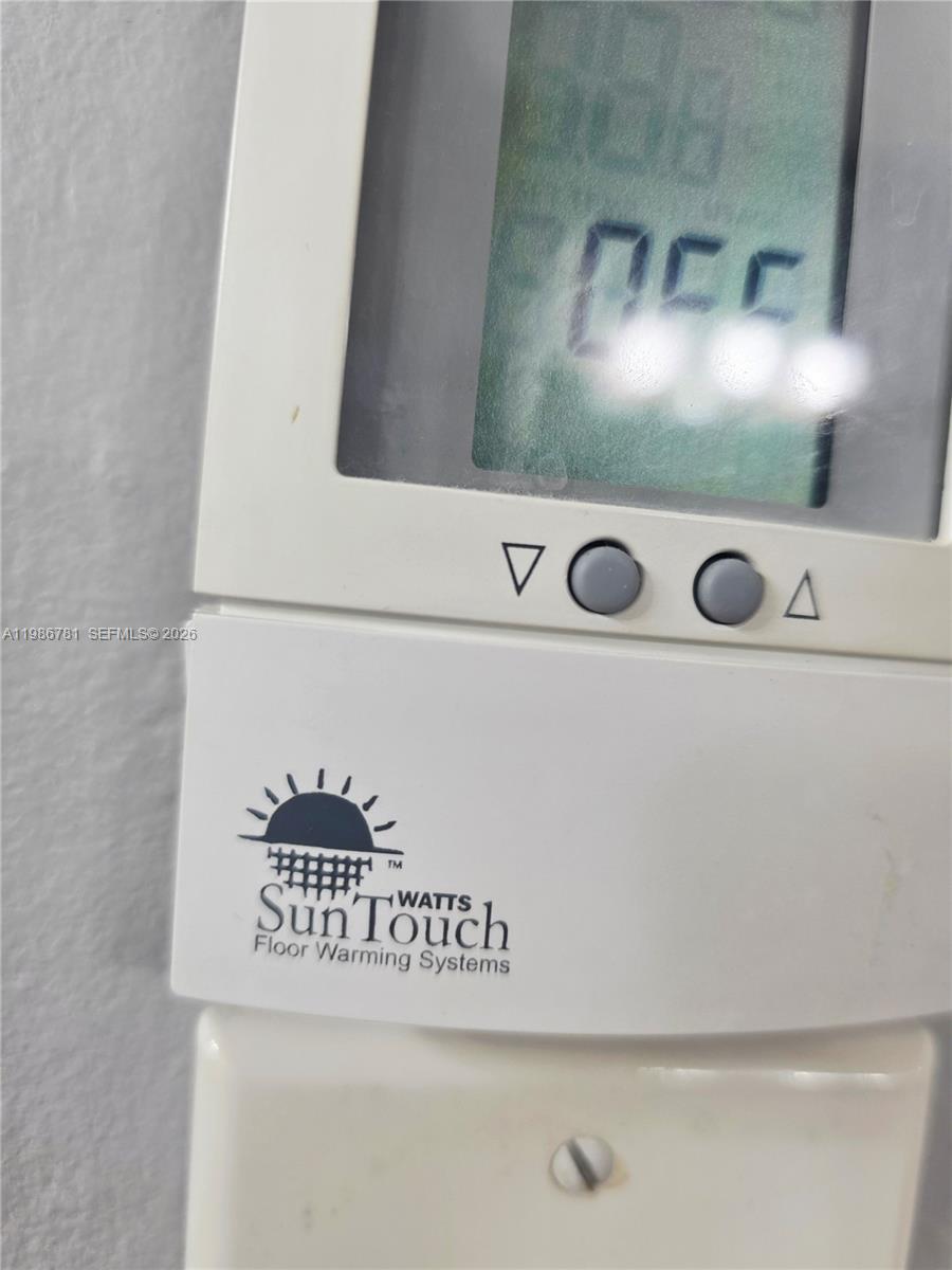 TRELLISES 2 CONDO - Residential