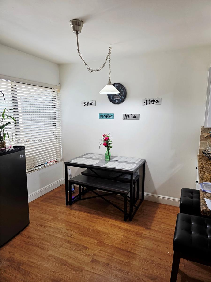 TRELLISES 2 CONDO - Residential