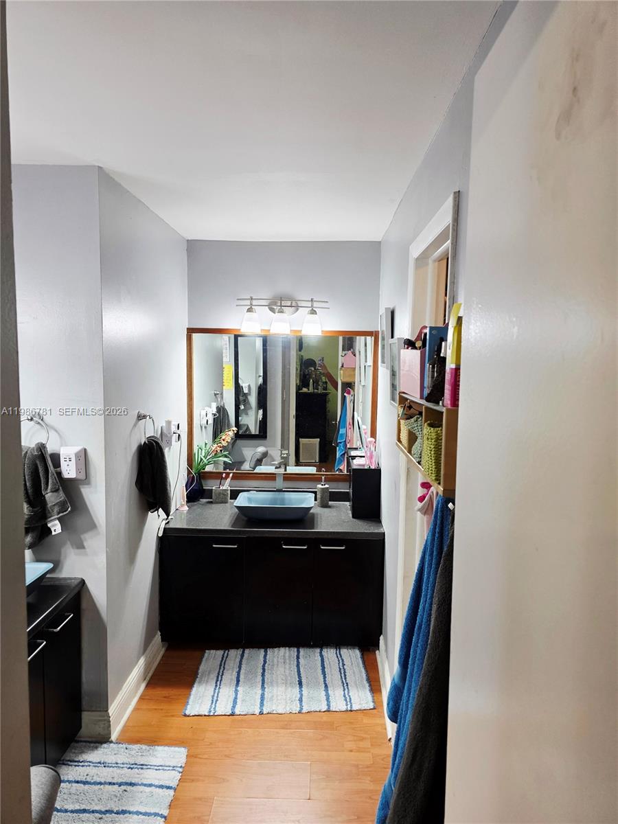 TRELLISES 2 CONDO - Residential