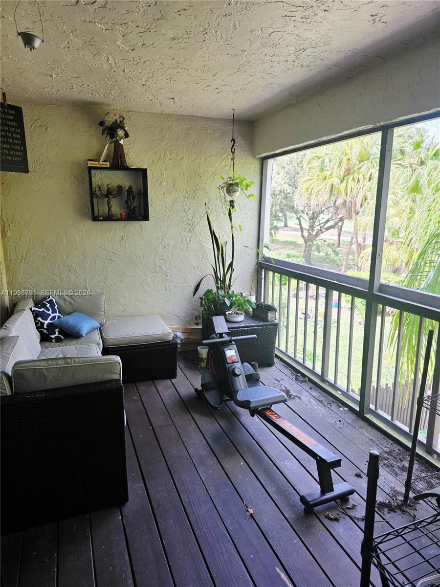 TRELLISES 2 CONDO - Residential