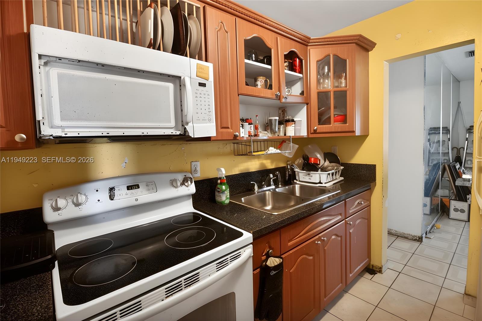 FAIRMONT - Residential