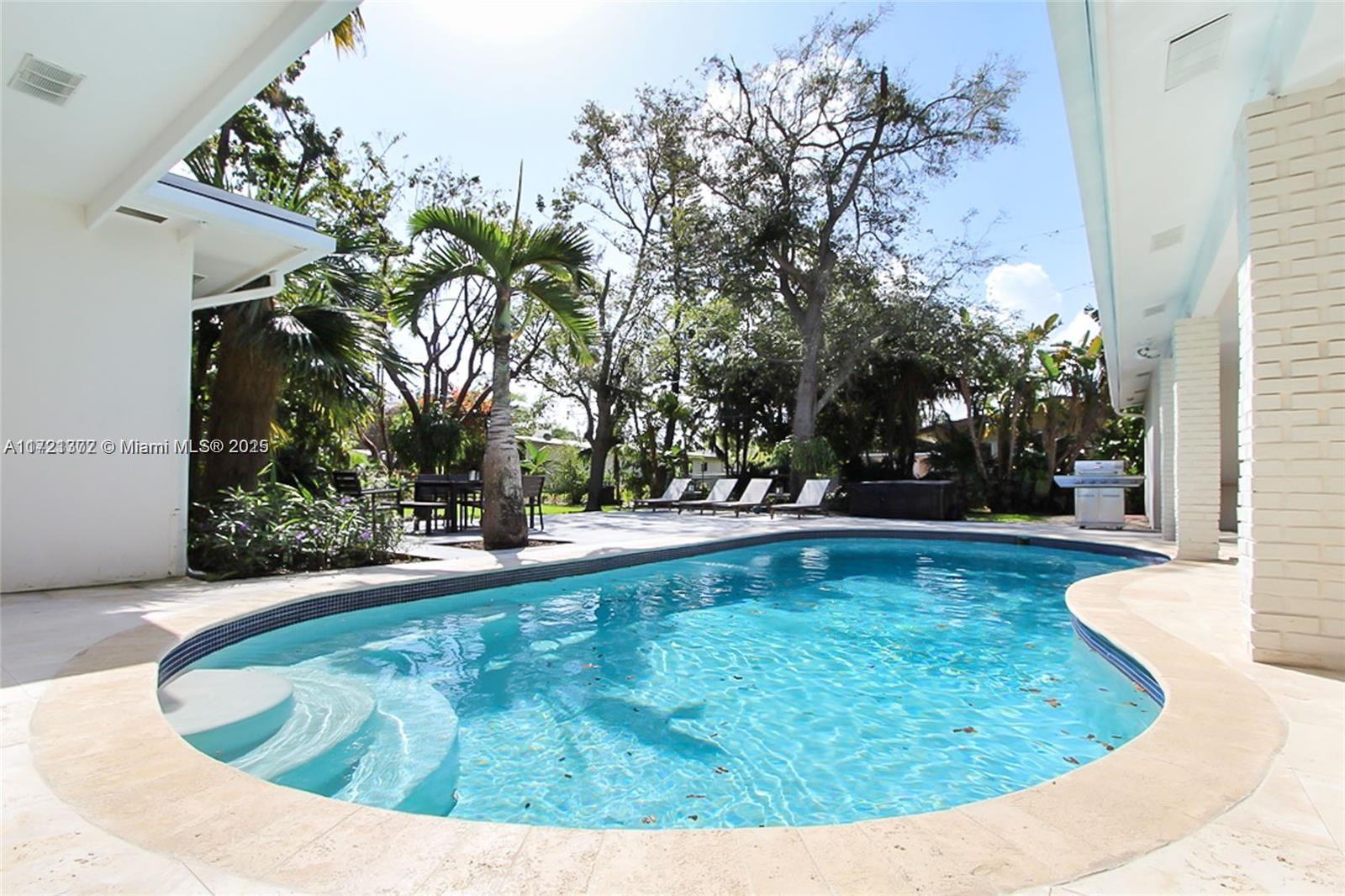 PALMETTO PINES - Residential