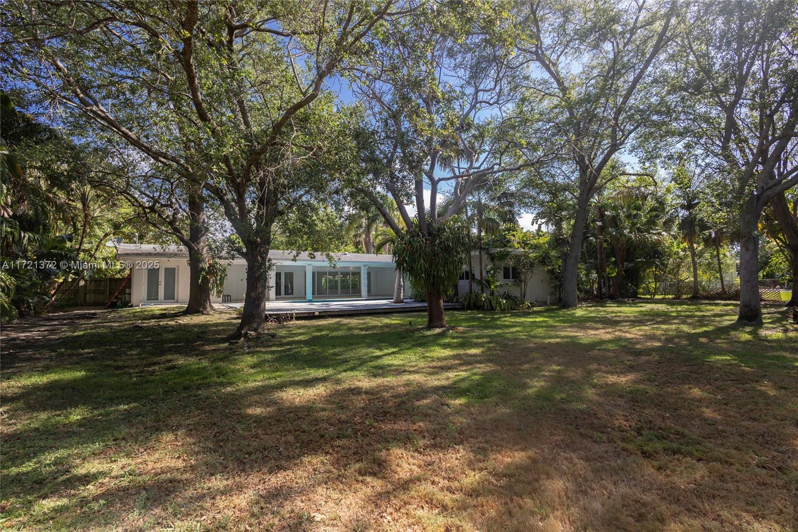 PALMETTO PINES - Residential