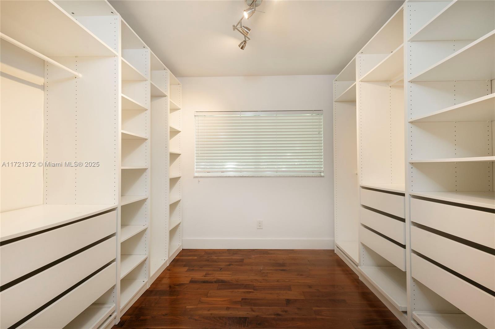 PALMETTO PINES - Residential