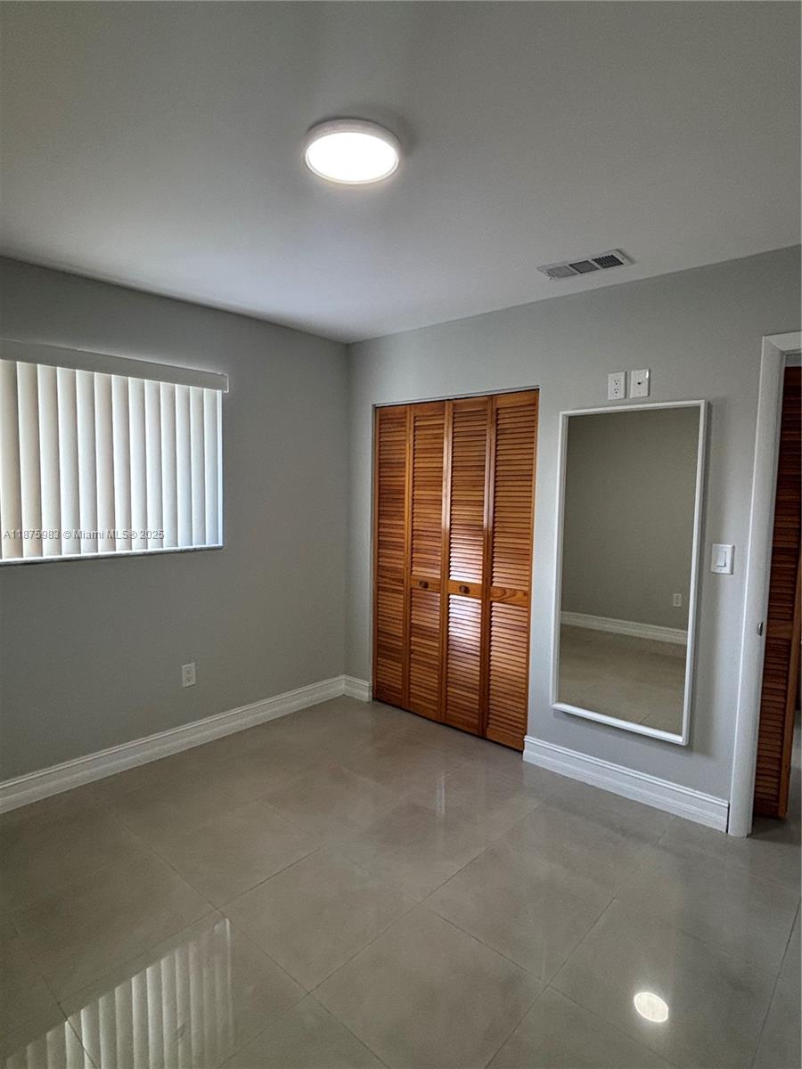 ALCAZAR VILLAS CONDO - Residential Lease