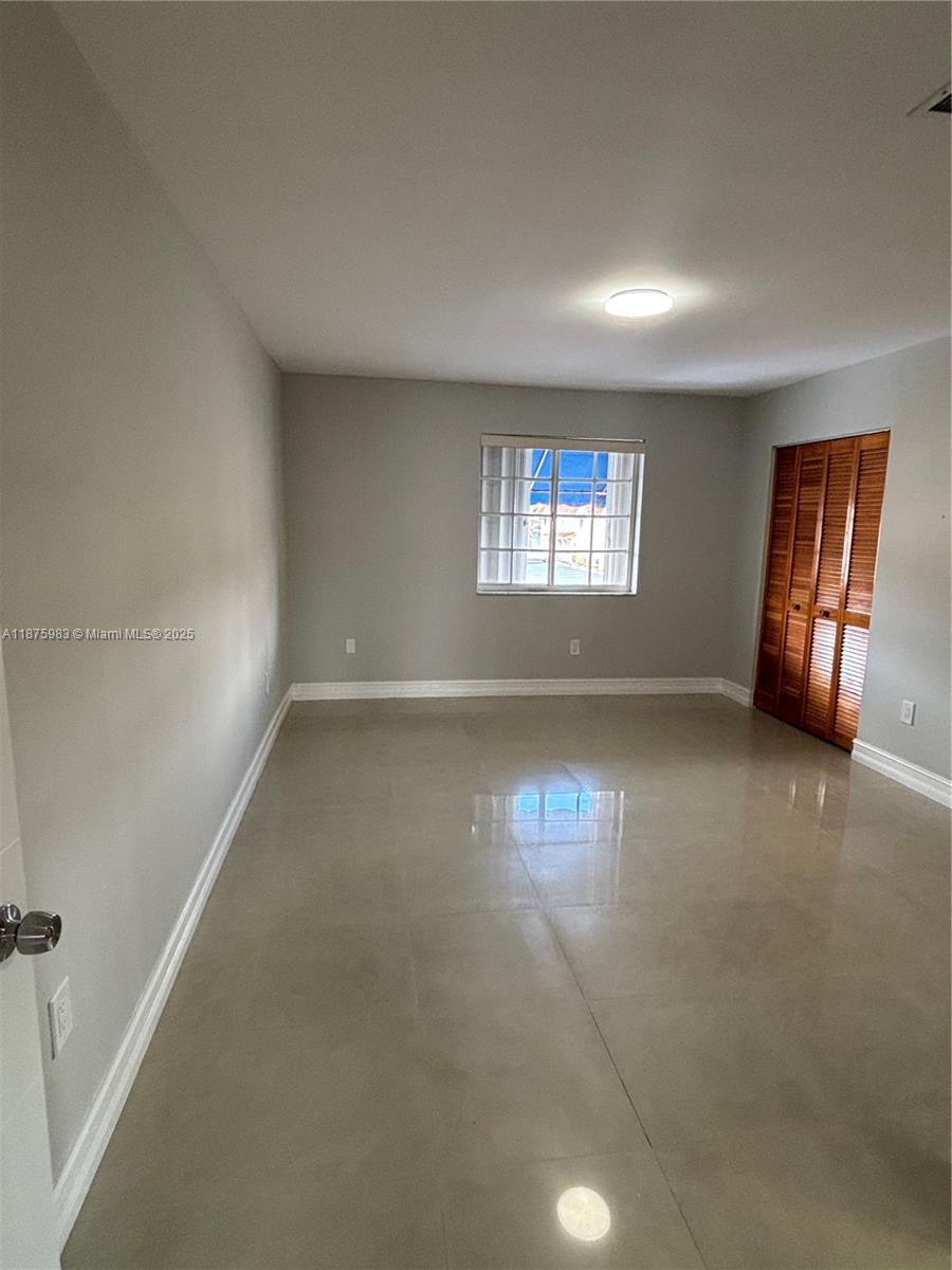 ALCAZAR VILLAS CONDO - Residential Lease