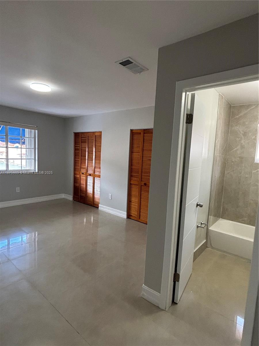 ALCAZAR VILLAS CONDO - Residential Lease