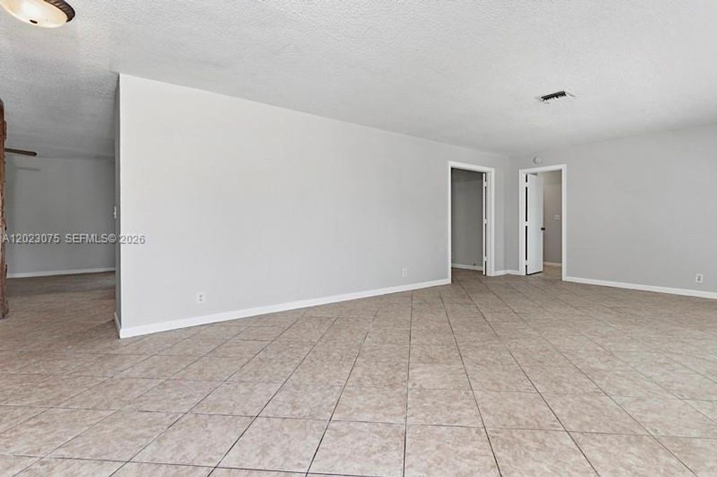 Photo of 3910 NW 4th Ct #3910, Boca Raton, FL 33431 (MLS # A12023075)