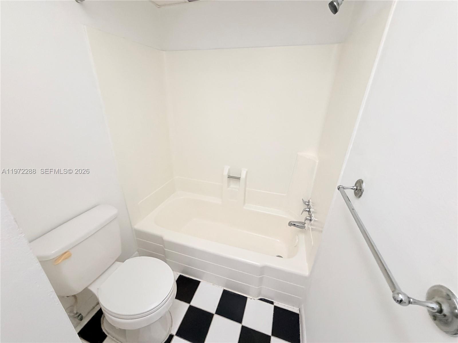 BROOKFIELD SQUARE CONDO - Residential