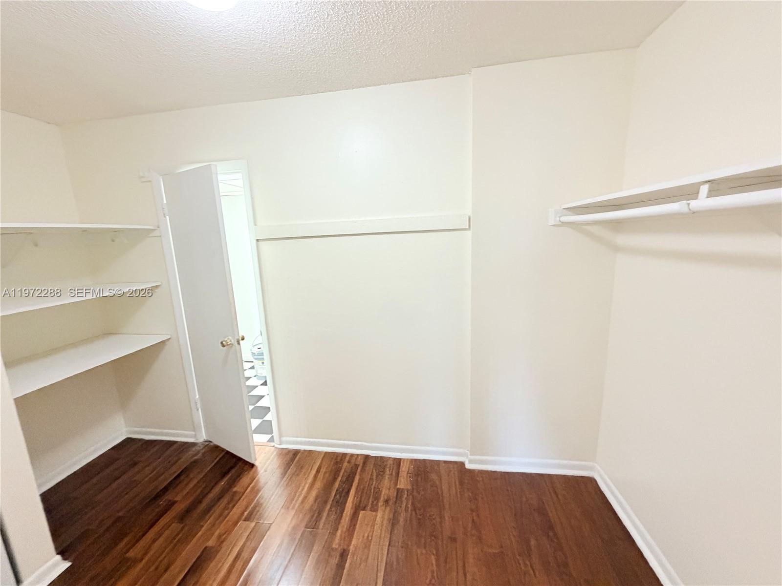 BROOKFIELD SQUARE CONDO - Residential