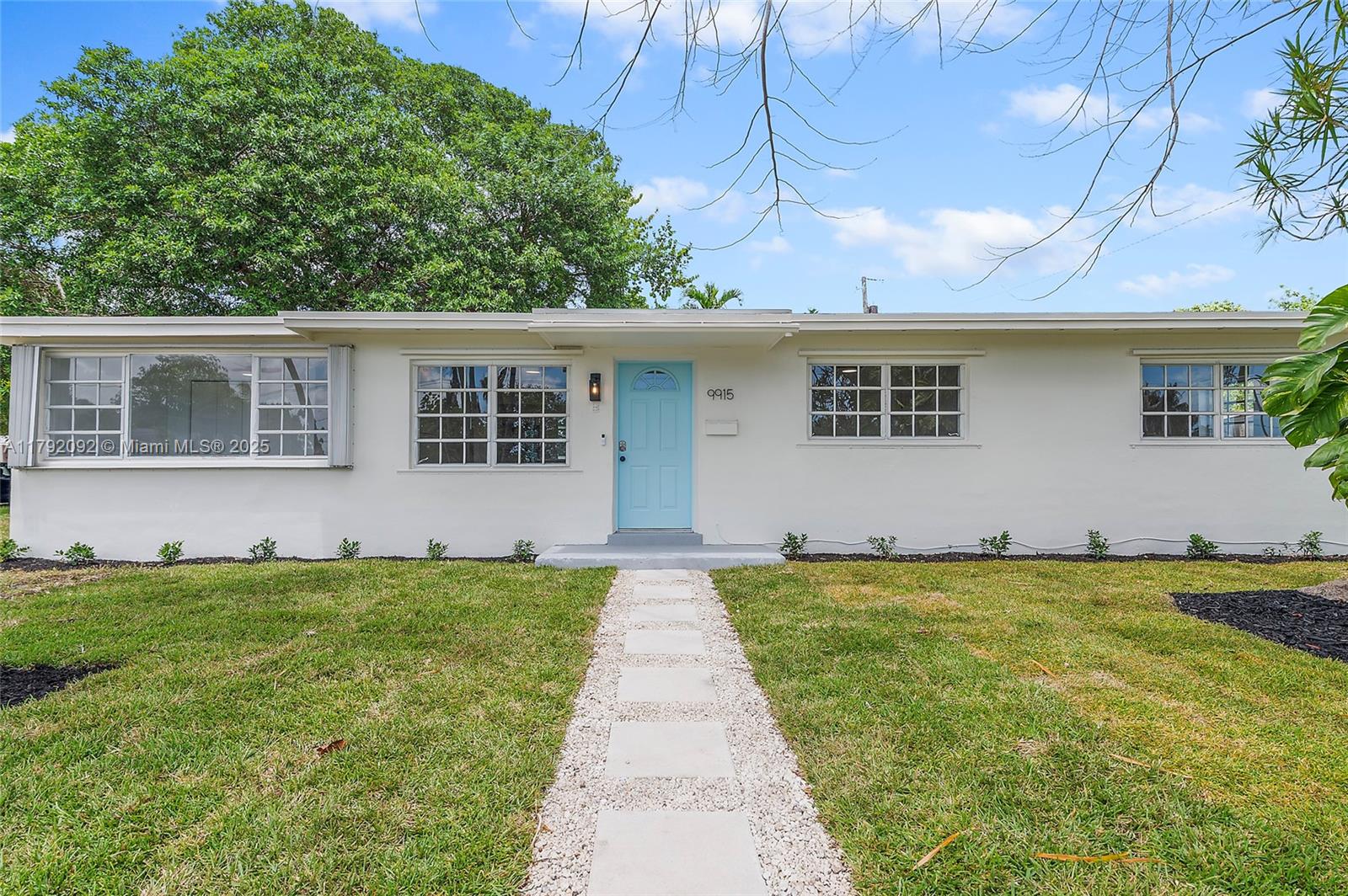 Property for Sale at 9915 Sw 212th St, Cutler Bay, Miami-Dade County, Florida - Bedrooms: 5 
Bathrooms: 2  - $680,000