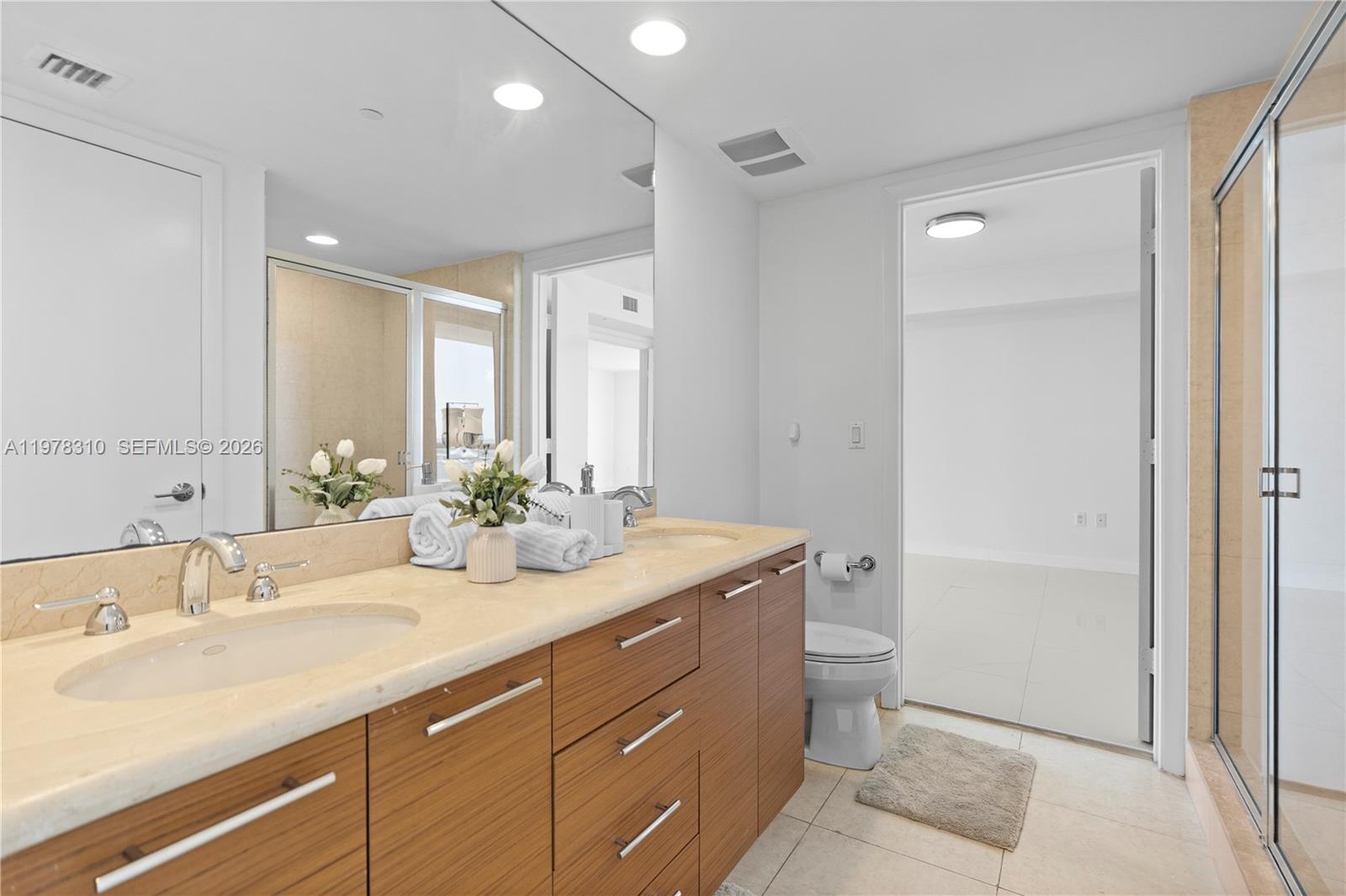 50 BISCAYNE CONDO - Residential