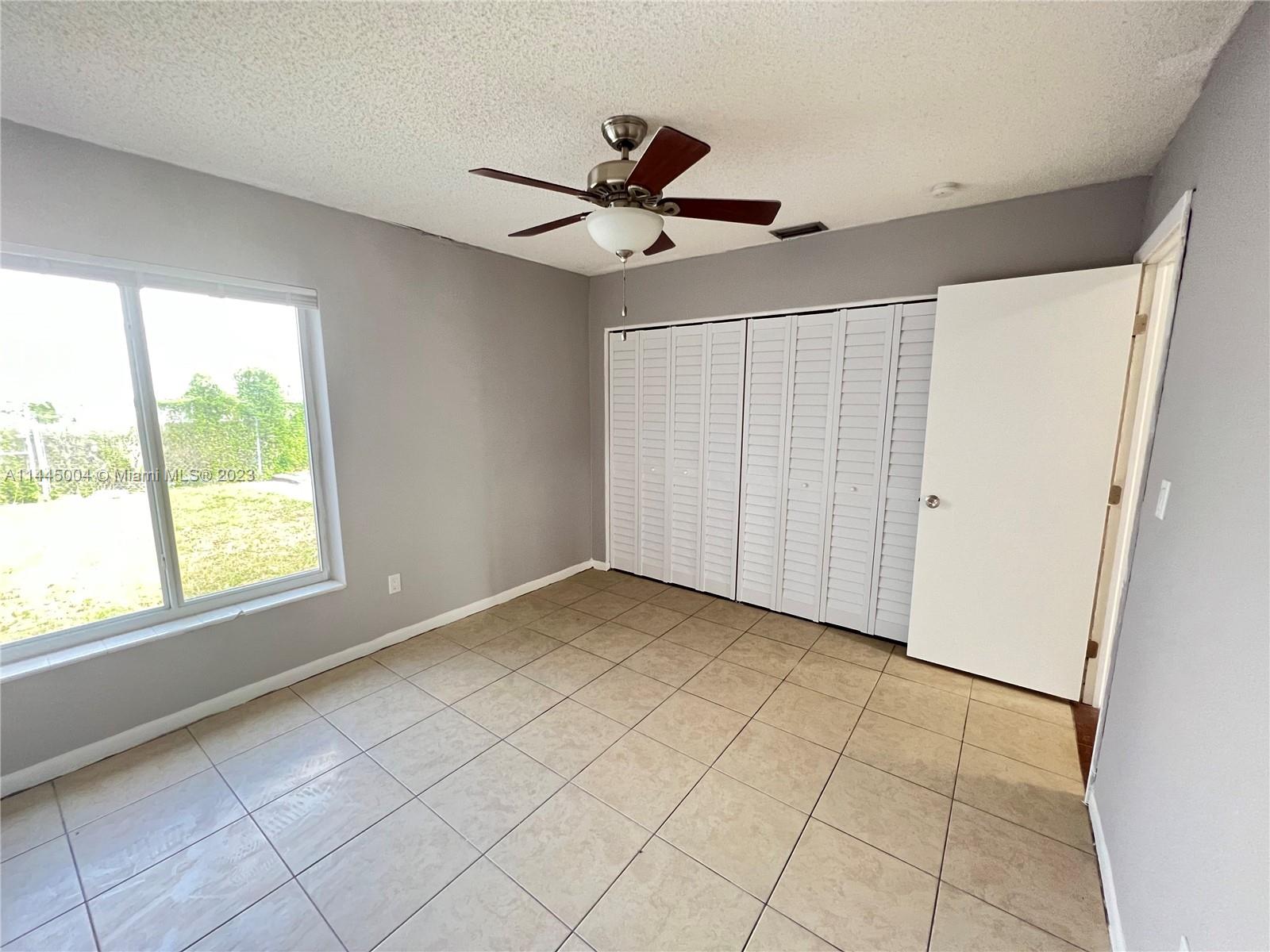 RICHMOND TOWNHOUSE - Residential Lease