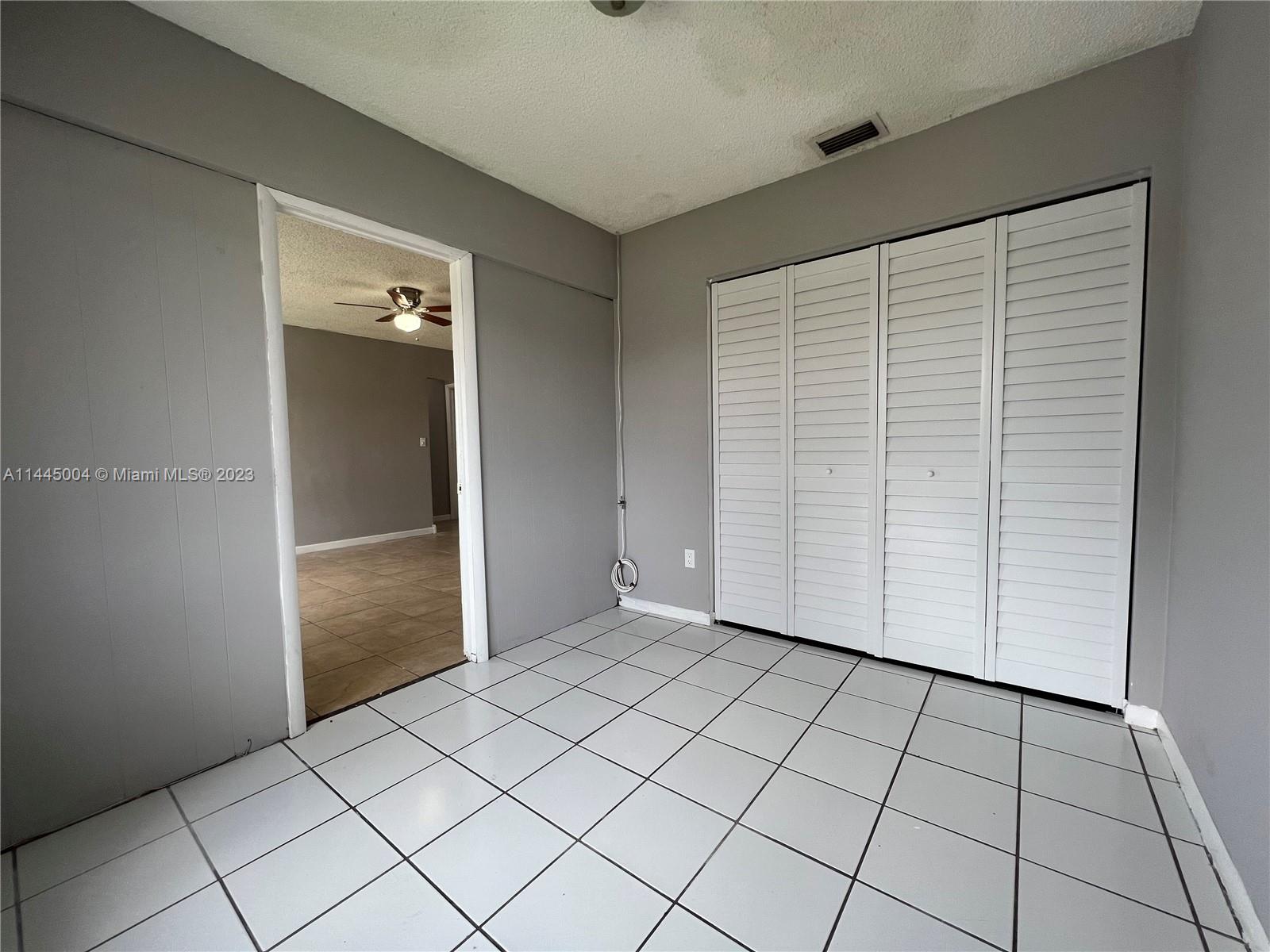 RICHMOND TOWNHOUSE - Residential Lease