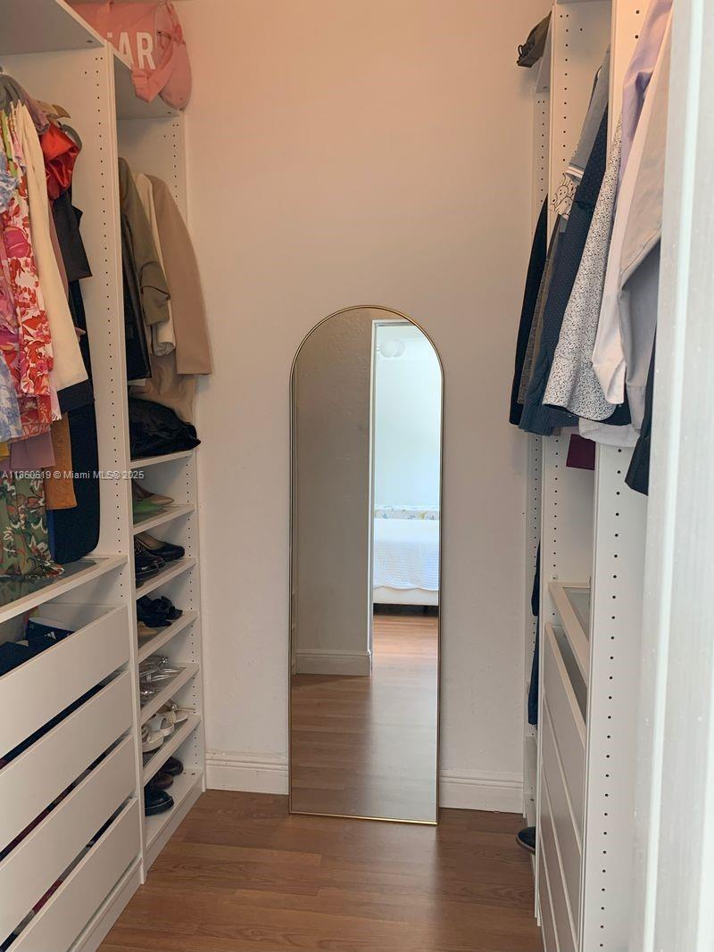 ENCLAVE AT WESTCHESTER - Residential