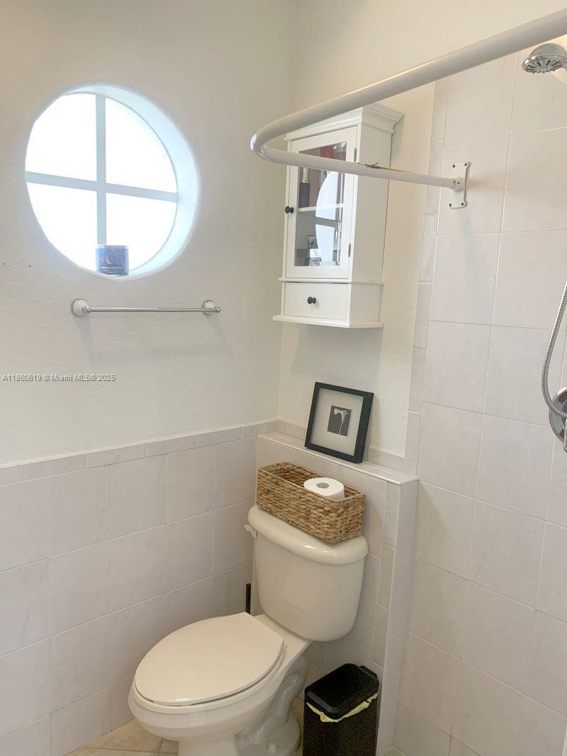 ENCLAVE AT WESTCHESTER - Residential