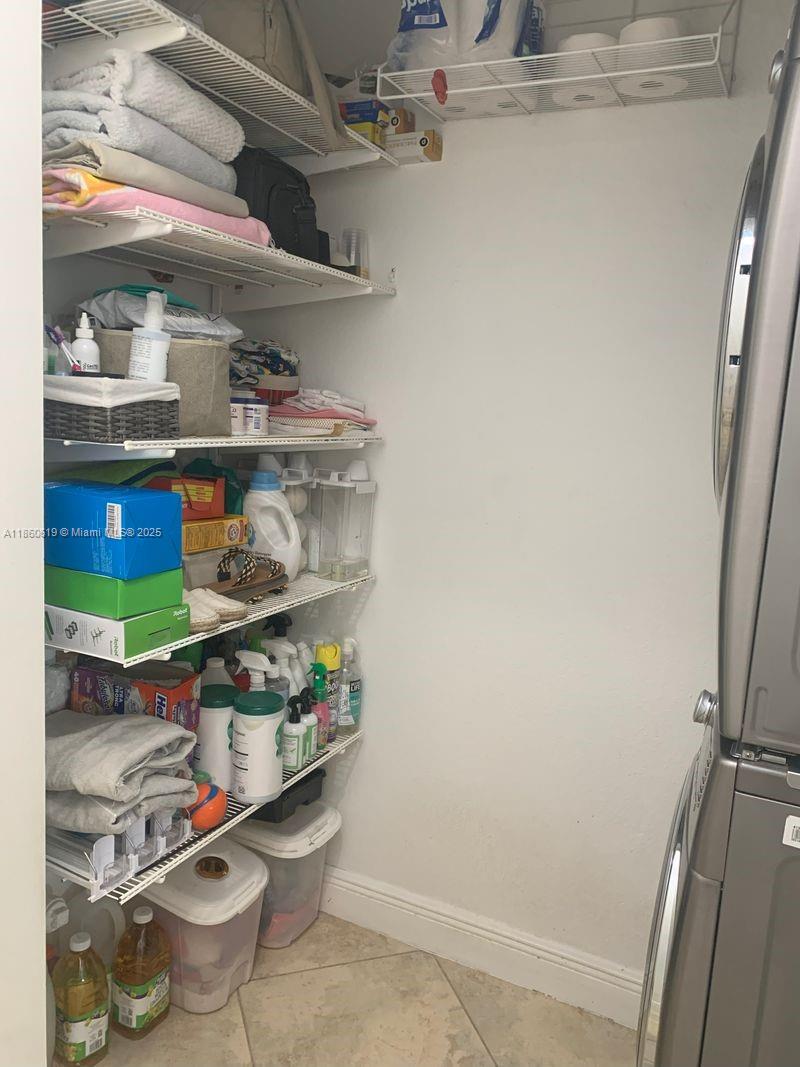 ENCLAVE AT WESTCHESTER - Residential