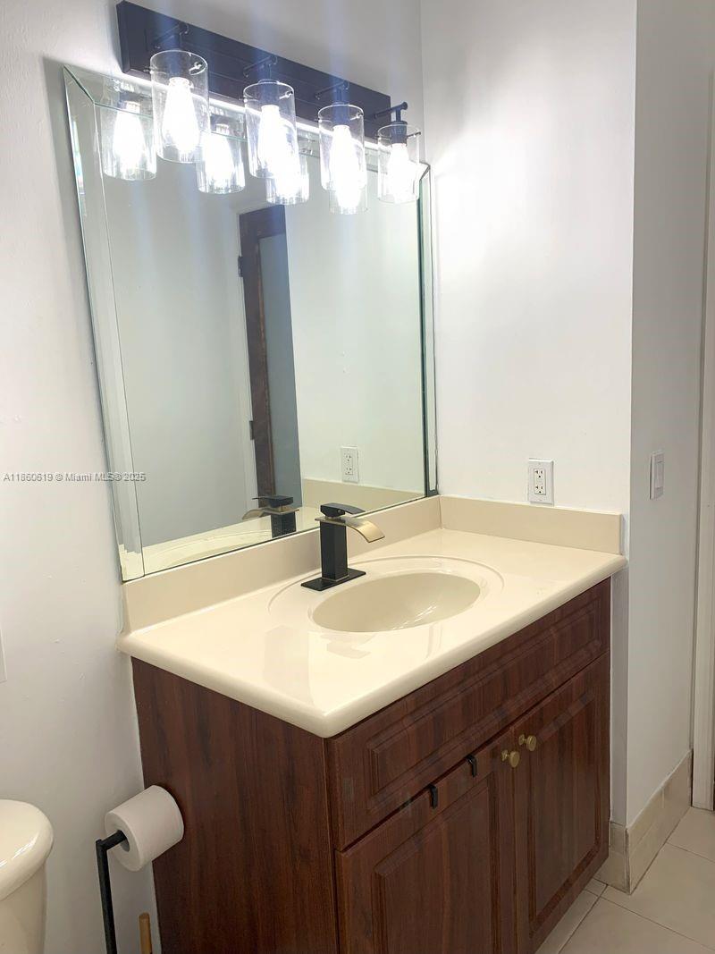 ENCLAVE AT WESTCHESTER - Residential