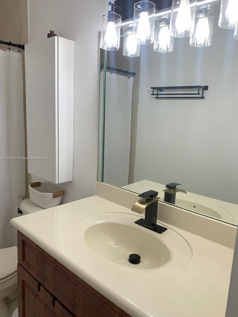 ENCLAVE AT WESTCHESTER - Residential