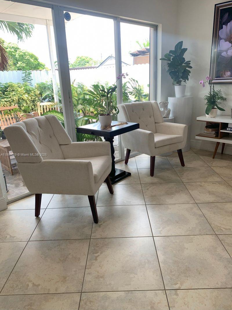 ENCLAVE AT WESTCHESTER - Residential