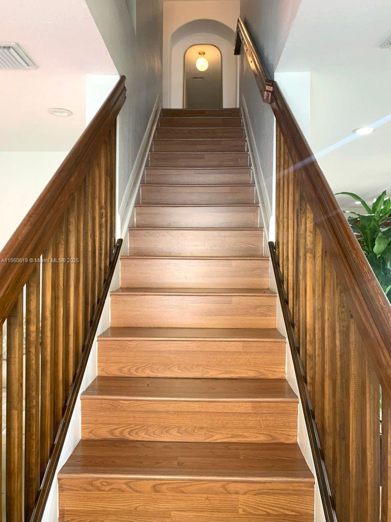 ENCLAVE AT WESTCHESTER - Residential