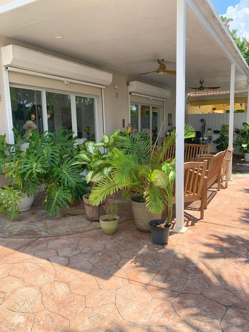 ENCLAVE AT WESTCHESTER - Residential