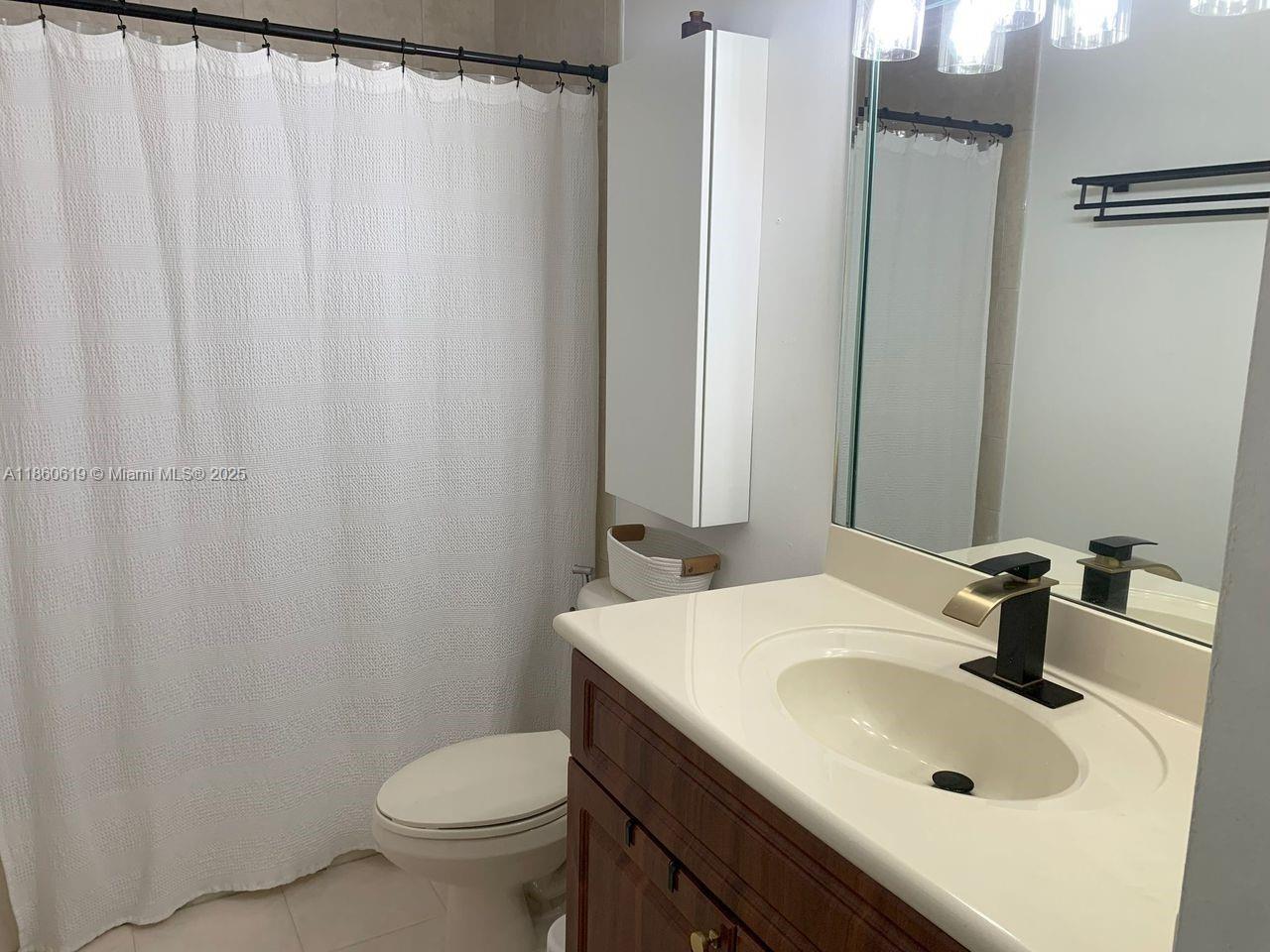 ENCLAVE AT WESTCHESTER - Residential