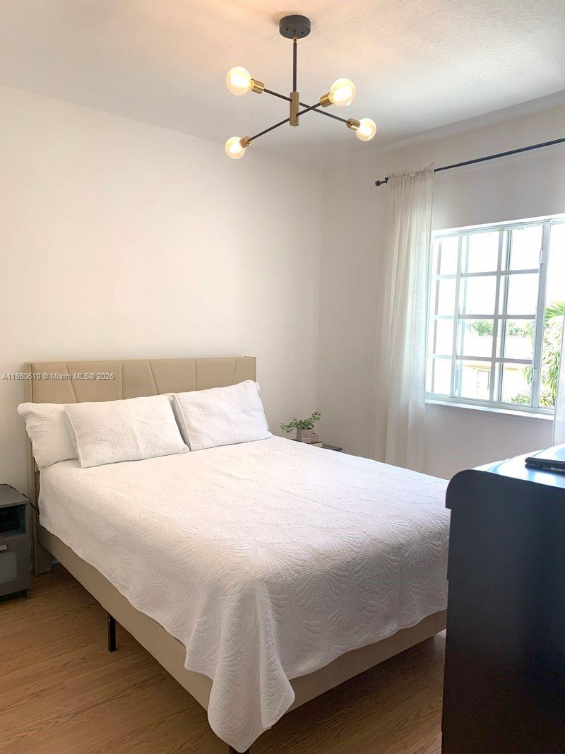 ENCLAVE AT WESTCHESTER - Residential