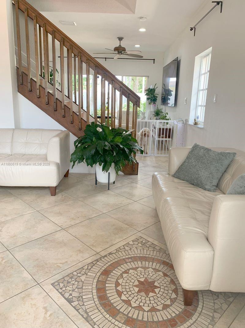 ENCLAVE AT WESTCHESTER - Residential