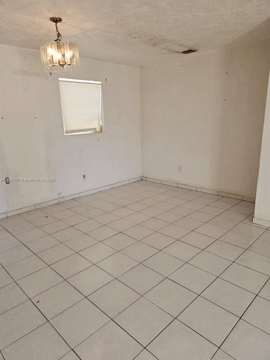 11615 SW 136th Ter