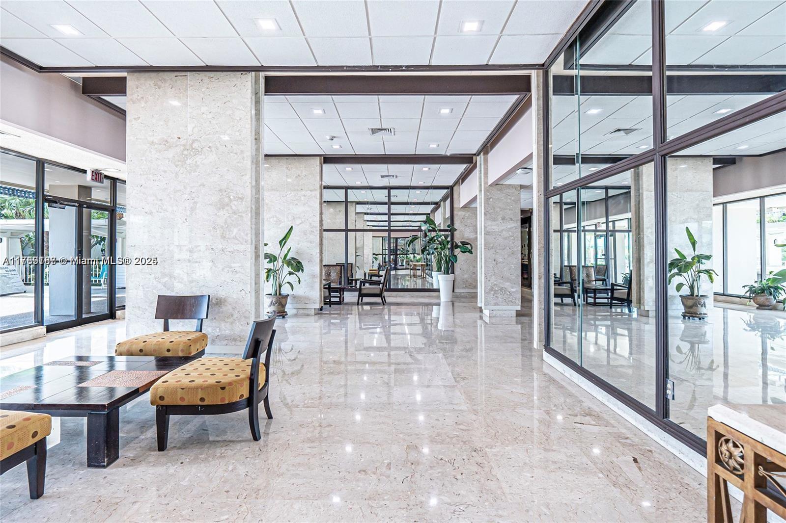 ARLEN HOUSE CONDO - Residential