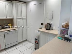 ARLEN HOUSE CONDO - Residential