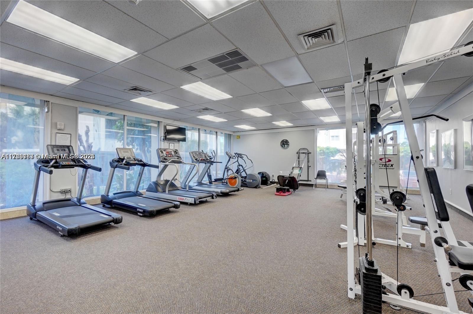 ARLEN HOUSE CONDO - Residential