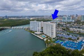 ARLEN HOUSE CONDO - Residential