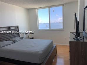 ARLEN HOUSE CONDO - Residential