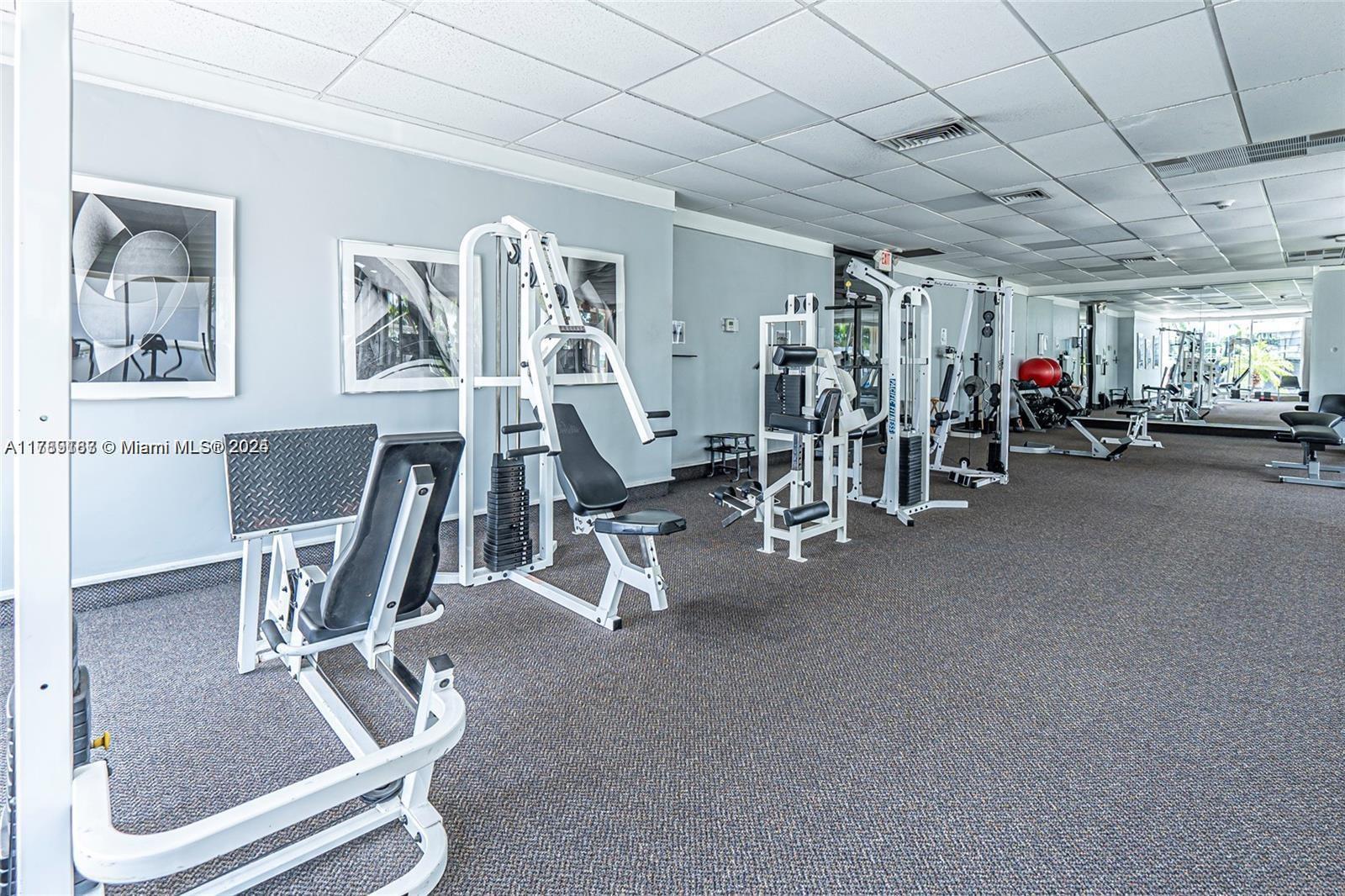 ARLEN HOUSE CONDO - Residential