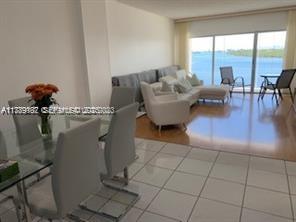 ARLEN HOUSE CONDO - Residential