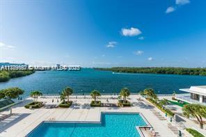 ARLEN HOUSE CONDO - Residential