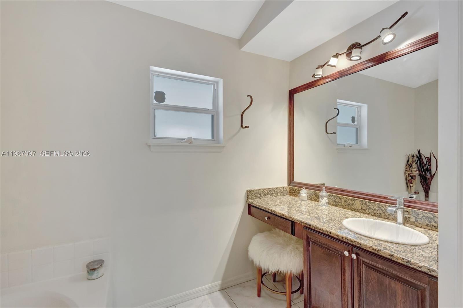 PORT ST LUCIE SECTION 33 - Residential