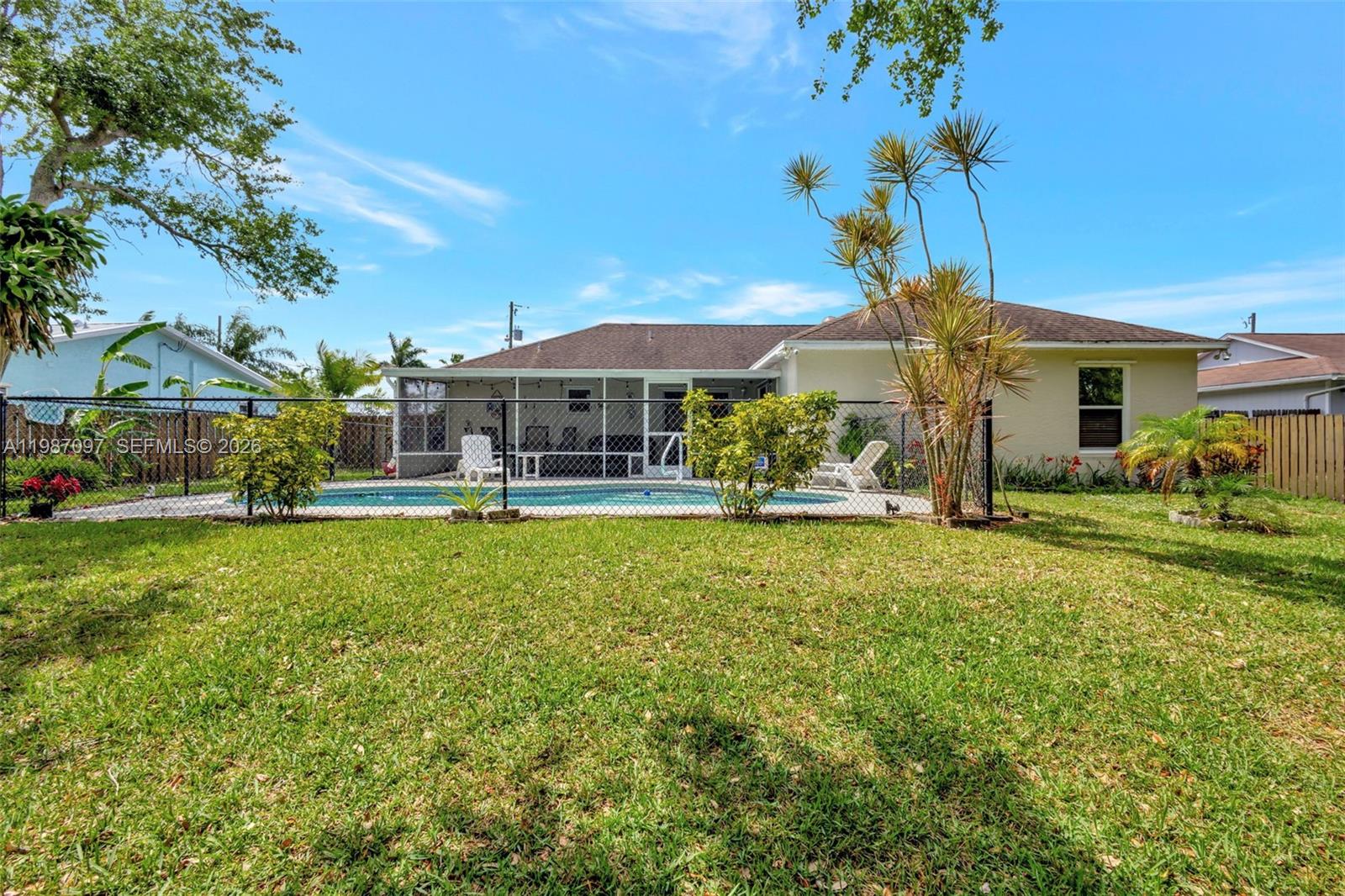 PORT ST LUCIE SECTION 33 - Residential