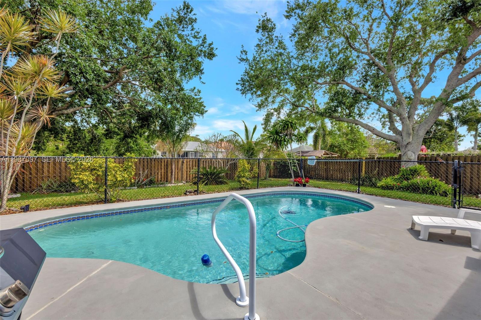 PORT ST LUCIE SECTION 33 - Residential