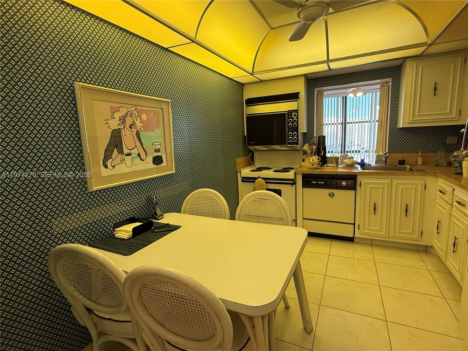 OCEANVIEW PARK CONDO - Residential