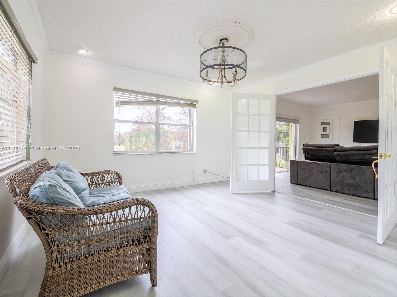 INVERRARY COUNTRY CLUB - Residential
