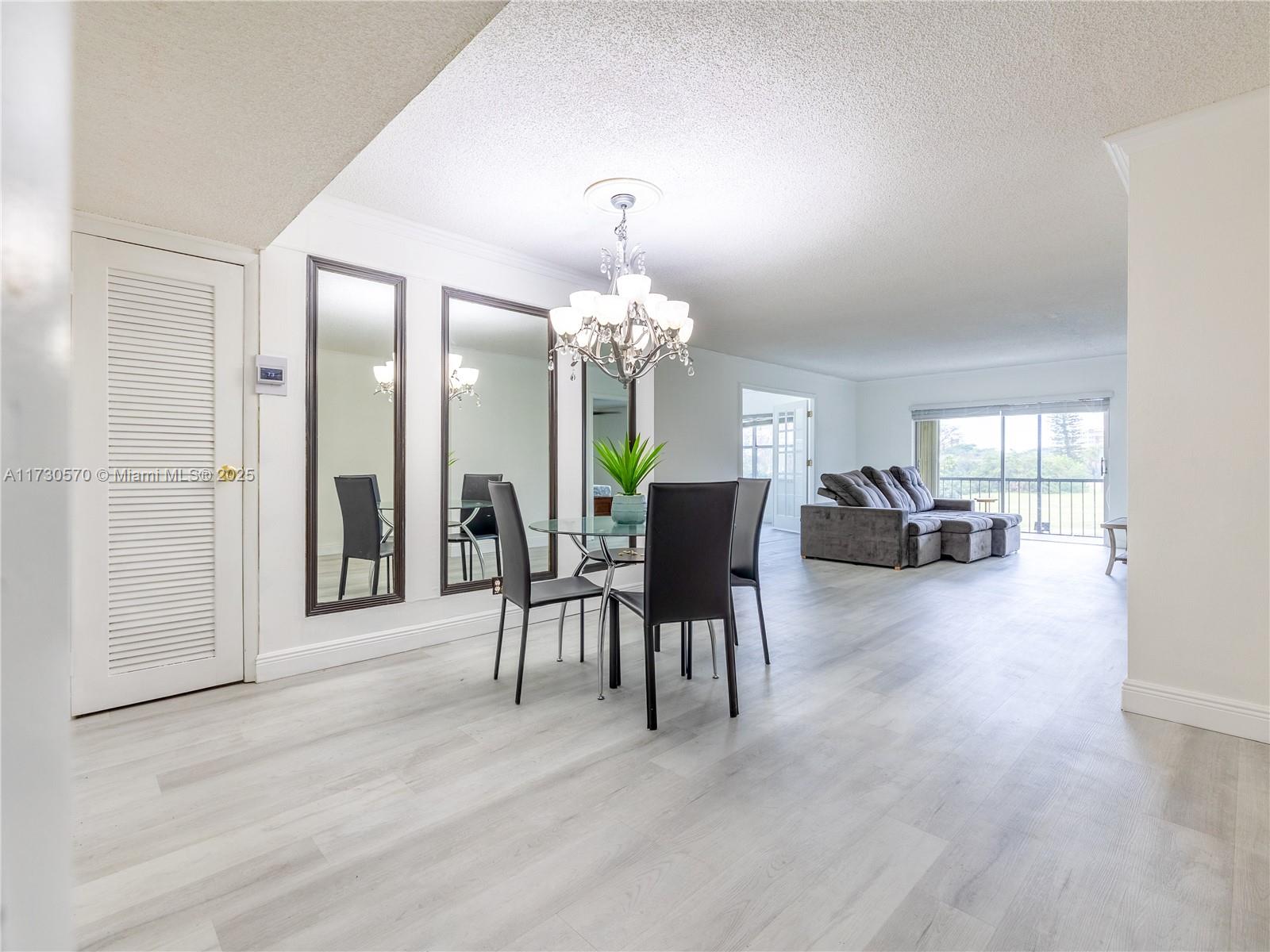 INVERRARY COUNTRY CLUB - Residential