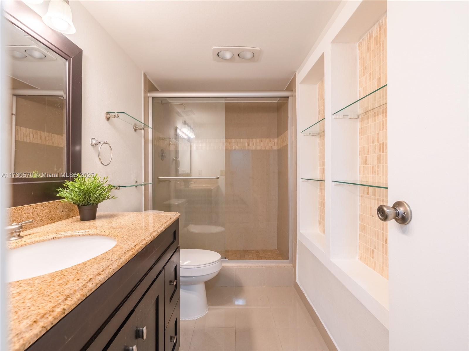 INVERRARY COUNTRY CLUB - Residential