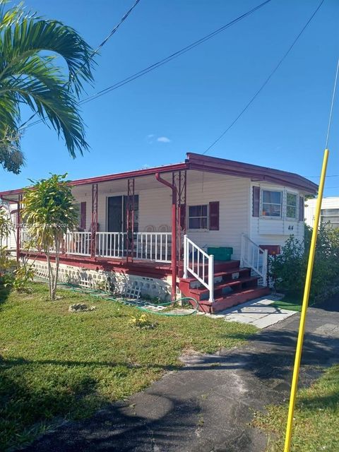 Mobile Home in Hallandale Beach FL 414 5th St.jpg