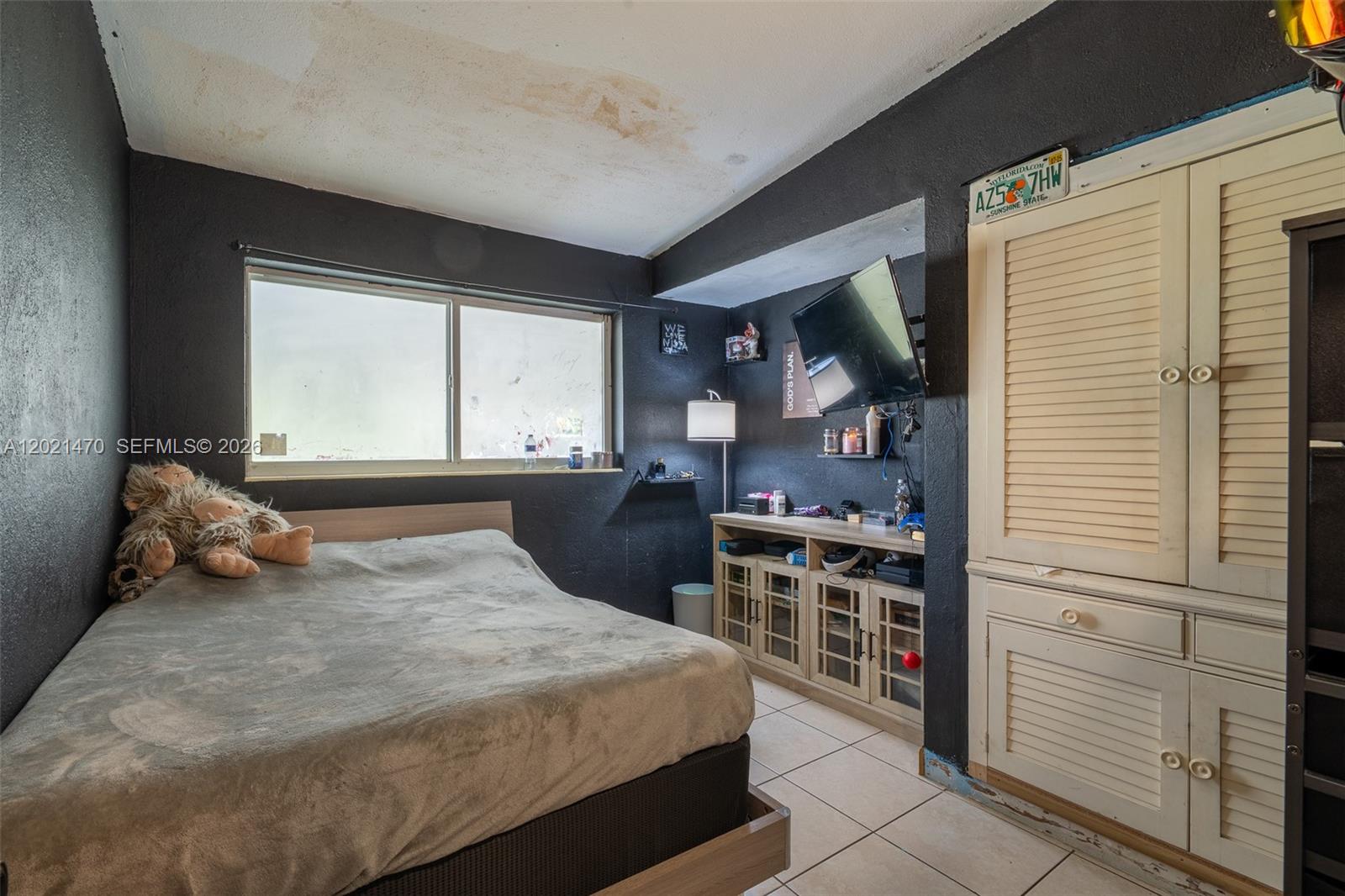 BROWARD MANOR - Residential